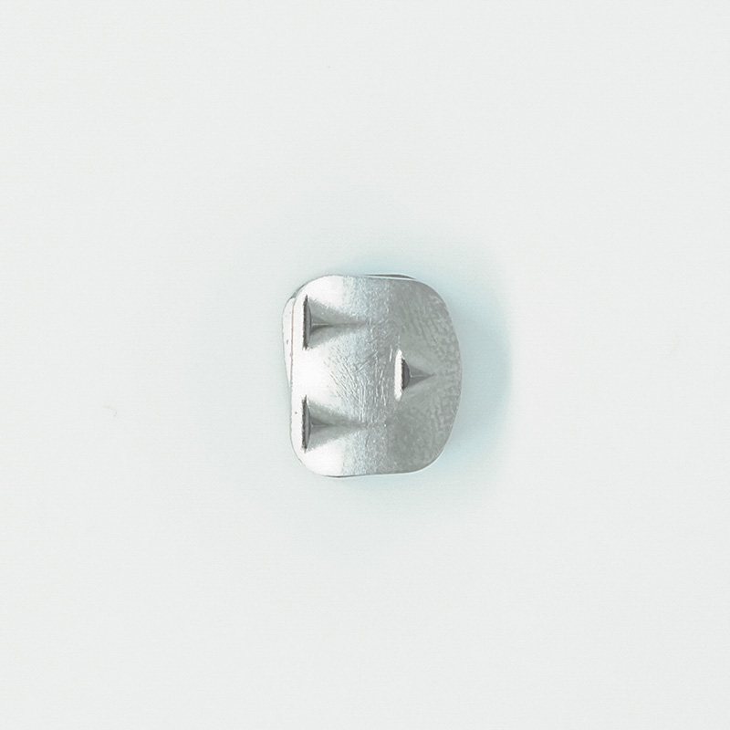 SERVİKAL DİSK PROTEZİ M1 (Ti-Ti) 12 x 14 x 4 mm-1